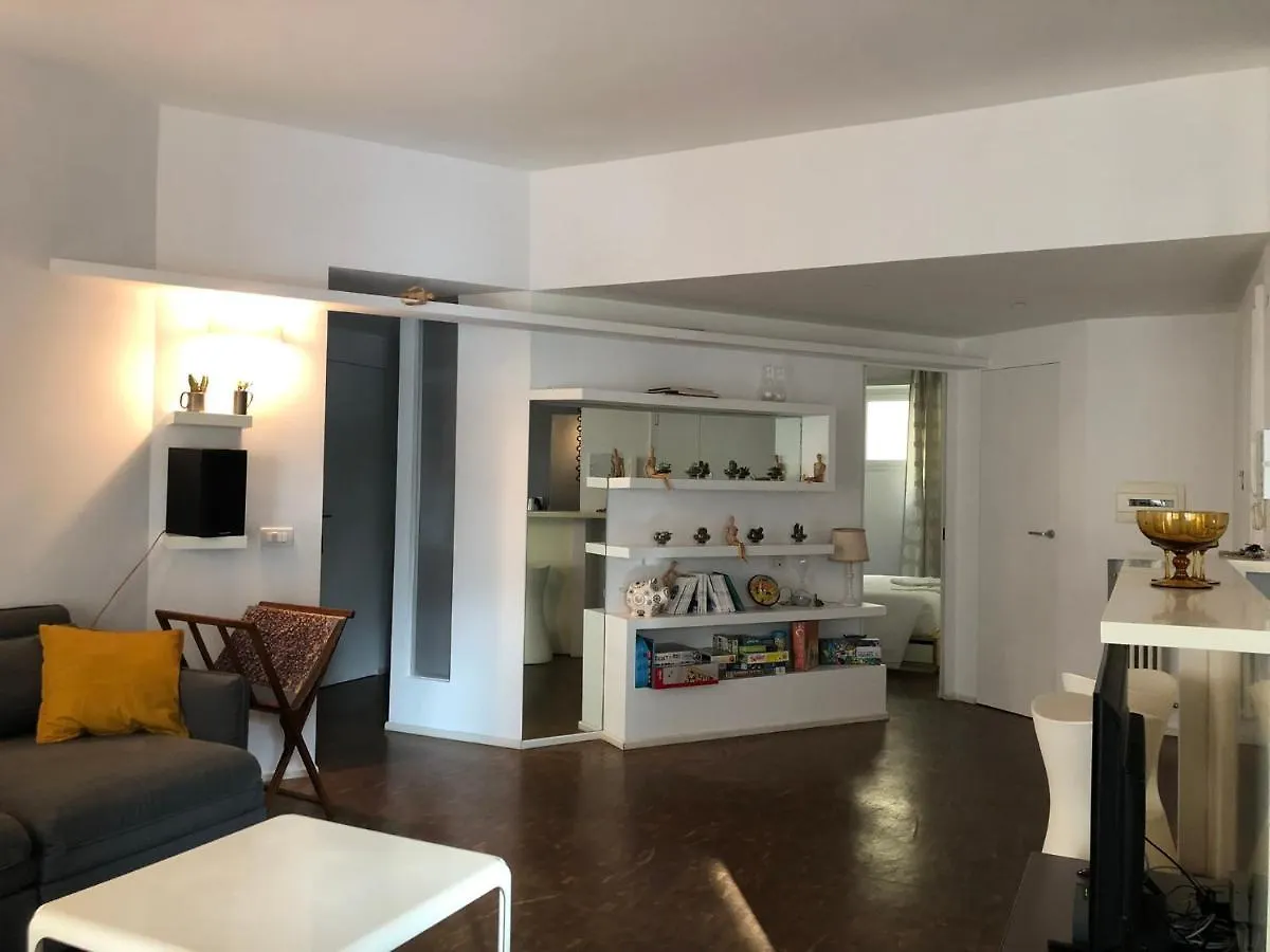 Lungotevere Bed&Bike Roma 0*,  İtalya